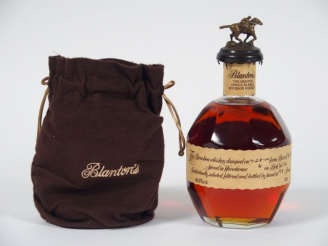 Vente aux enchères 1 BOUTEILLE BLANTON'S OB	 Single Barrel	 70	cl 46,5% - Mise : 		28.07.