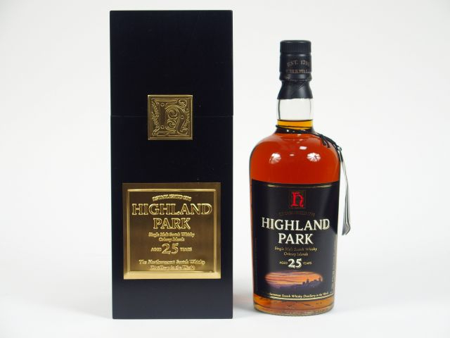 1 BOUTEILLE HIGHLAND PARK OB		 70cl 	50,7% - Mise : 		2004 - 	25ans