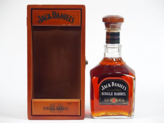 Vente aux enchères 1 BOUTEILLE JACK DANIEL'S OB 	Single Barrel	 70cl 	45% - 	Millésime : 