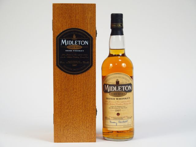 1 BOUTEILLE MIDLETON OB 70cl 	40% - Mise : 		1997