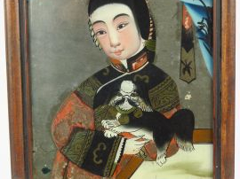 Paire de fixés sous verre, Chine 1900. 39 x 28 cm. (un accidenté)