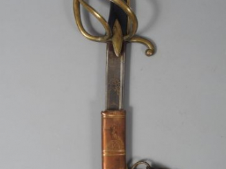 Vente aux enchères Beau sabre d’officier des chasseurs attribué au lieutenant Adet des ch