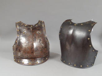 Vente aux enchères Plastron de cuirasse de troupe de cuirassier époque premier Empire. Pl