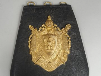 Vente aux enchères Sabretache de petite tenue d’officier de la garde de Napoléon III, con