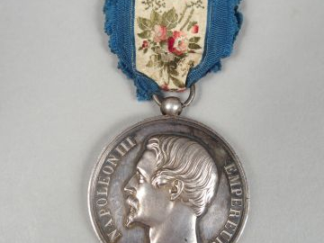 Belle et rare médaille époque Napoléon III, avers profil de l’empereur