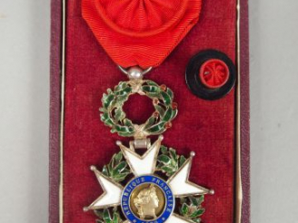 Vente aux enchères Etoile d’officier de la légion d’honneur troisième république joli mod