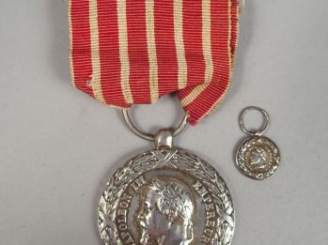 Vente aux enchères Médaille Italie époque Napoléon III gravée par « Barre » Dans sa boite
