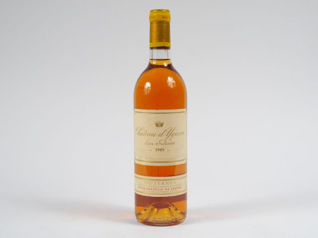 1 BOUTEILLE CHÂTEAU D'YQUEM 1er CRU CLASSE SUPERIEUR SAUTERNES - 1989