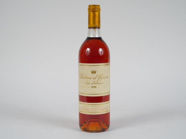 1 BOUTEILLE CHÂTEAU D'YQUEM 1er CRU CLASSE SUPERIEUR SAUTERNES - 1990 