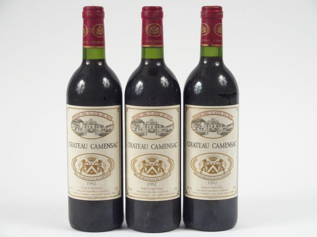3 BOUTEILLE CHÂTEAU CAMENSAC GCC HAUT MEDOC - 1982