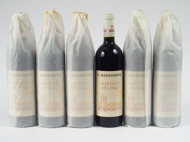6 BOUTEILLES MASSANDRA ALEATICO AÏU DAG - 2006