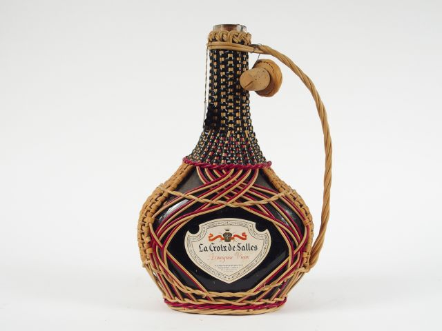 1 POT ARMAGNAC VIEUX LA CROIX DE SALLES DARTIGALONGUE