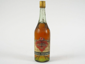 Vente aux enchères 1 TRES VIEILLE BOUTEILLE COGNAC DENIS MOUNIER