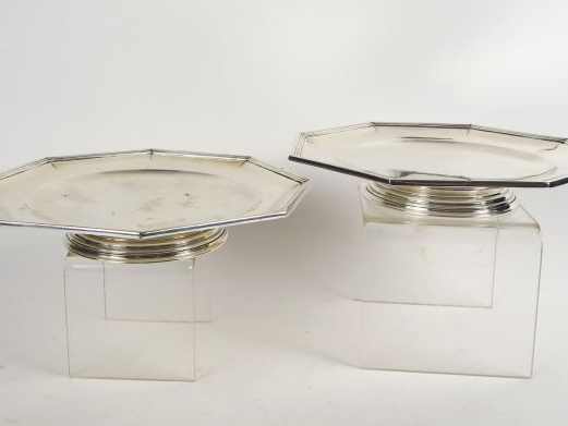 Paire de compotiers en argent, poinçon Minerve, modèle à pans coupés. 