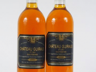 Vente aux enchères 2 BOUTEILLES CHÂTEAU GUIRAUD 1er CC SAUTERNES - 1994