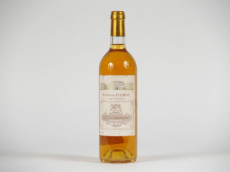 Vente aux enchères 1 BOUTEILLE CHÂTEAU FILHOT CC SAUTERNES - 1996