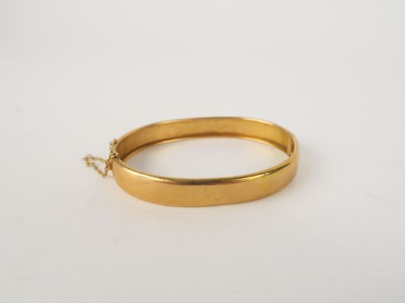 Bracelet jonc en or. 11 g