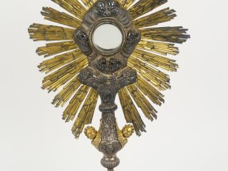 Vente aux enchères Ostensoir Napoléon III en argent et vermeil, poinçon Minerve, à décor 