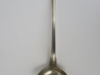 Louche en argent XVIIIème, modèle à filet, monogrammée.300 g