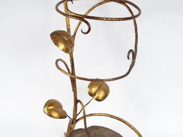 Porte parapluies en métal doré de style Art nouveau