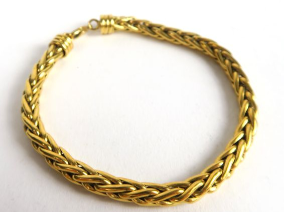 Bracelet maille épi en or. Poids : 14,5 g