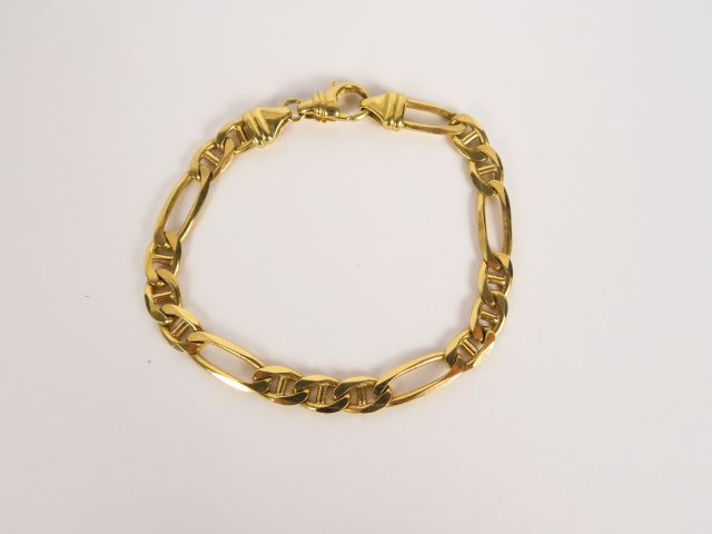 Bracelet, maille gourmette en or.  Poids : 20.4 g