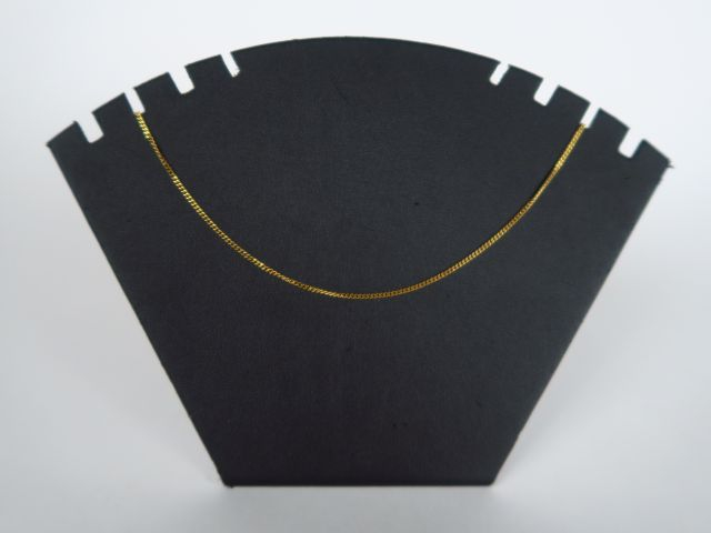 Chaine en or. Poids : 6 g