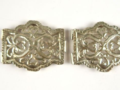 Boucle de ceinture en argent ajouré. Poids : 20,8 g