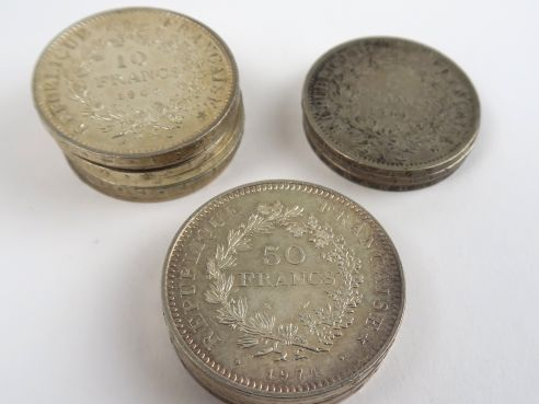 4 pièces de 50 francs argent 7 pièces de 10 francs argent 3 pièces de 