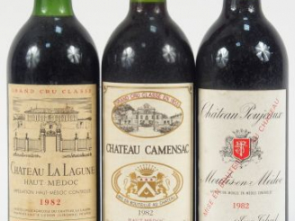 Vente aux enchères 3 BOUTEILLES 1982 : 1 CHÂTEAU LA LAGUNE GCC HAUT MEDOC BG - 1 CHÂTEAU 