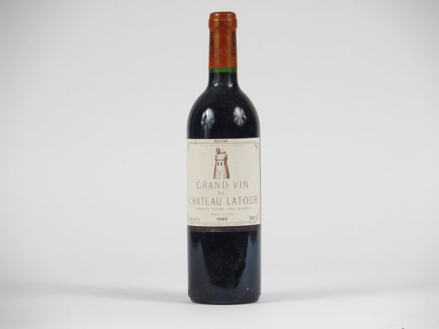 1 BOUTEILLE CHÂTEAU LATOUR 1er GCC PAUILLAC - 1989