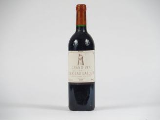 Vente aux enchères 1 BOUTEILLE CHÂTEAU LATOUR 1er GCC PAUILLAC - 1989