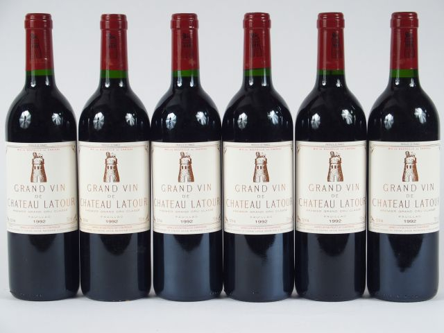 6 BOUTEILLES CHÂTEAU LATOUR 1er GCC PAUILLAC - 1992