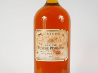 Vente aux enchères 1 IMPERIALE CHÂTEAU LAFAURIE PEYRAGUEY 1er CC SAUTERNES - 1986 - EA - 