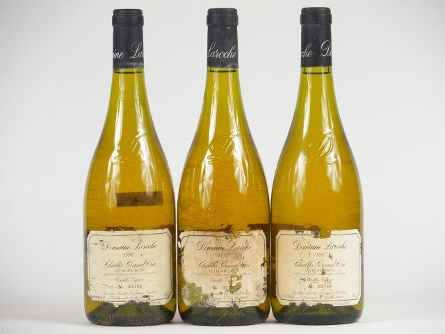 3 BOUTEILLES CHABLIS GC 'LES BLANCHOTS' DOMAINE LAROCHE - 1990 - EA