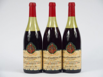 Vente aux enchères 3 BOUTEILLES GEVREY CHAMBERTIN TASTEVINAGE POULET - 1979 - 4 CM/5 CM/6