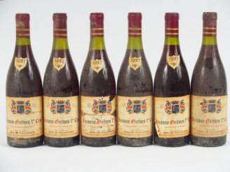 Vente aux enchères 6 BOUTEILLES BEAUNE GREVES 1er CRU R. DE FOULANGES - 1987 - 2 CM à 3 C