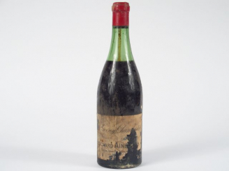 Vente aux enchères 1 BOUTEILLE GEVREY CHAMBERTIN BOUCHARD AINE - EA/NM/6 CM