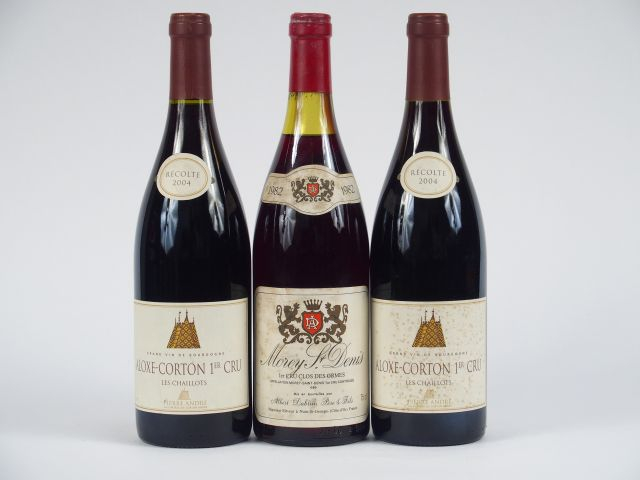 3 BOUTEILLES : 2 ALOXE CORTON 1er CRU 'LES CHAILLOTS' 2004 - 1 MOREY S
