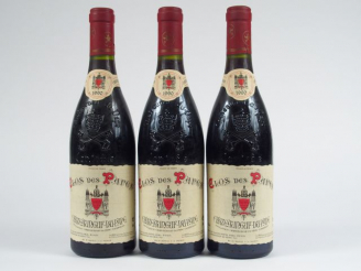 Vente aux enchères 3 BOUTEILLES CHATEAUNEUF DU PAPE 'CLOS DES PAPES' P. AVRIL - 1990