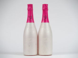 Vente aux enchères 2 BOUTEILLES CHAMPAGNE ROZE N°12 VIVID ROSE
