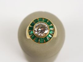 Vente aux enchères Bague marguerite en or jaune diamant taille ancienne de 1,95 cts envir