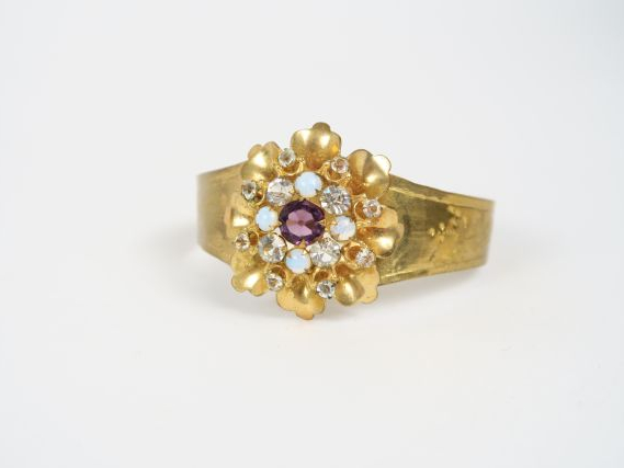 Bracelet Napoléon III en métal doré et pierres de couleur