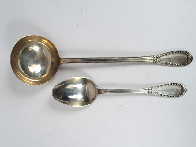 Ménagère en argent de style Louis XVI poinçon Minerve, MO : Laparra co