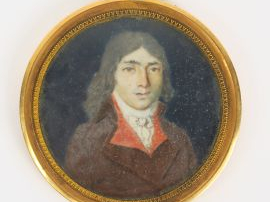 Vente aux enchères Miniature fin XVIIIème  'portrait d'homme au jabot". Le revers orné d'
