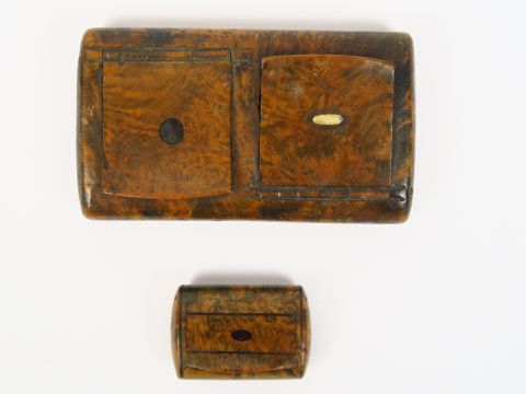 Boite à priser Restauration en charme à deux réceptacles , une petite 