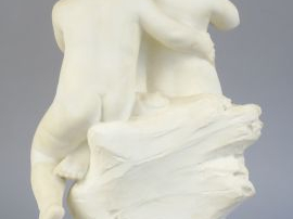	E. BATTIGLIA « Les deux fillettes » Groupe en marbre blanc sculpté. S