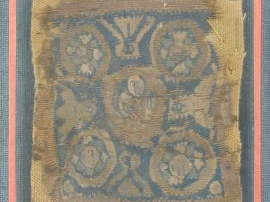 Fragment de tissu copte. 9 x 8 cm