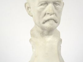 "Portrait d'homme à la moustache".  Sculpture en marbre, vers 1880.  H