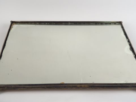 Centre de table à fond de glace monture en métal argenté de style Loui